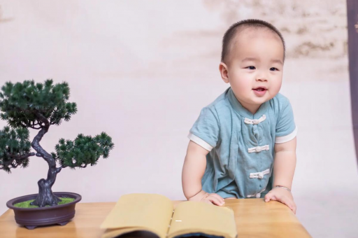 永新怀孕初期肚子紧绷