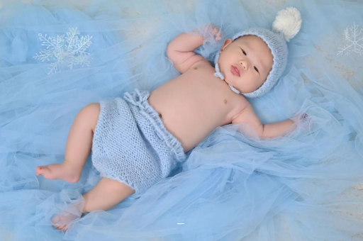 永新怀孕多久肚子会隆起
